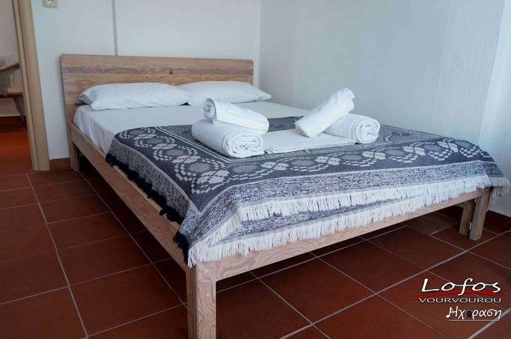 Lofos Vourvourou Apartment Room photo