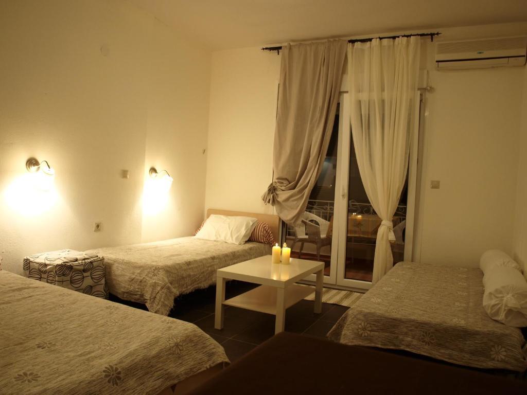 Lofos Vourvourou Apartment Room photo